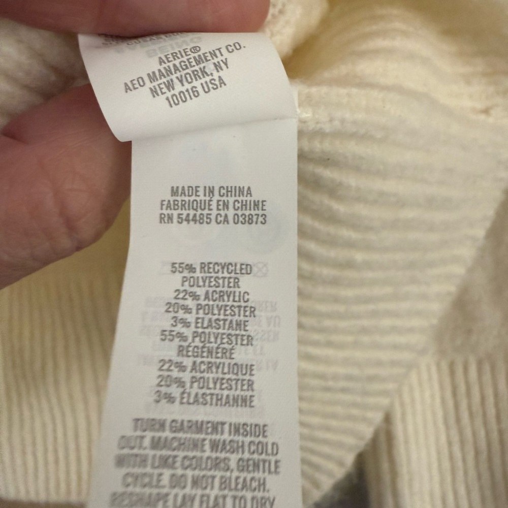 Aerie Cream Oversized Sweater - Picture 3 of 10